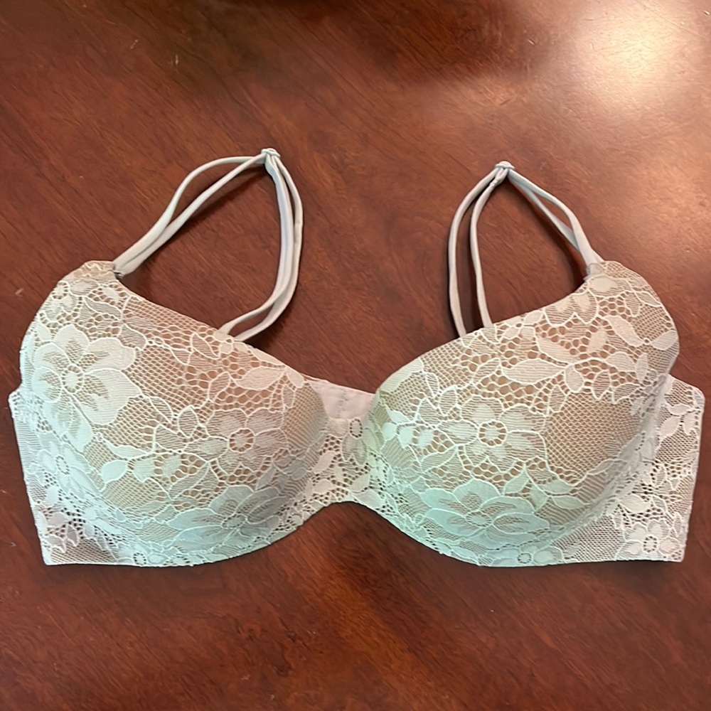 💍 Angels Secret Embrace Bra ~ Victoria’s Secret ~ Size 34C